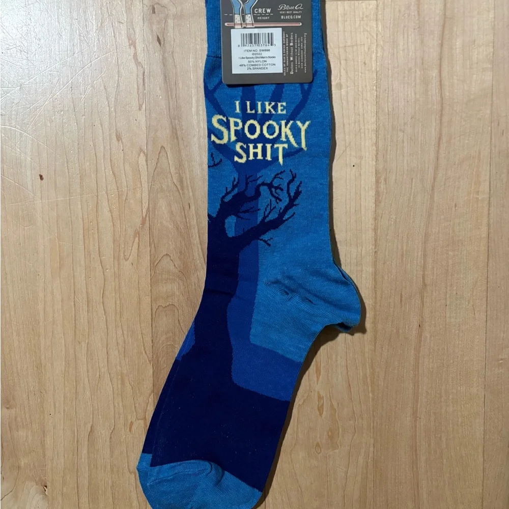 NWT BlueQ I Like Spooky Shit Men's Crew Socks